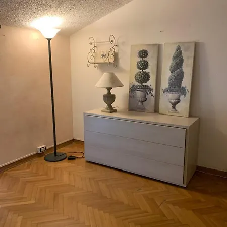 Prima Apartment *